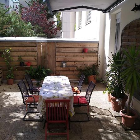 Cosy Rare 2 Bedroom Apartment Around A Private Garden Neuilly-sur-Seine ภายนอก รูปภาพ